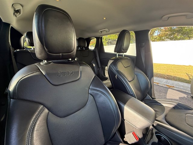 2019 JEEP CHEROKEE - Image 20