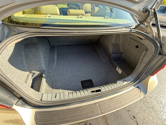 2011 BMW 328I - Image 24