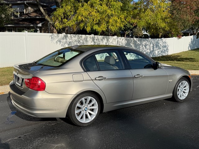 2011 BMW 328I - Image 5