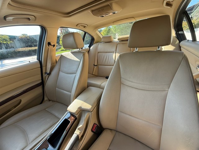 2011 BMW 328I - Image 18