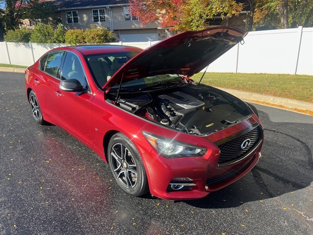 2015 INFINITI Q50 - Image 12