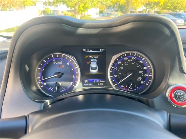 2015 INFINITI Q50 - Image 17