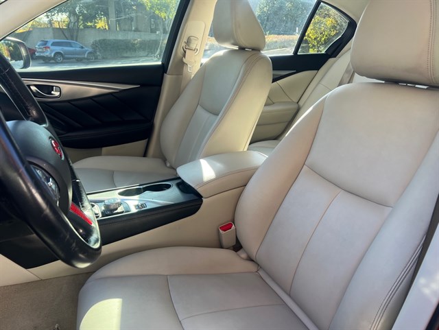 2015 INFINITI Q50 - Image 20