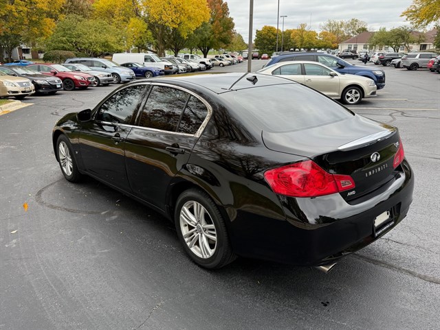 2015 INFINITI Q40 - Image 7