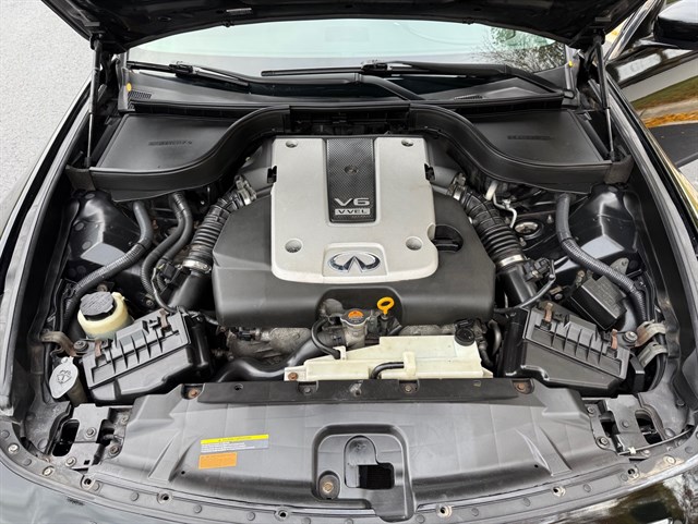 2015 INFINITI Q40 - Image 12