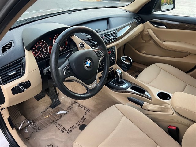 2014 BMW X1 - Image 29