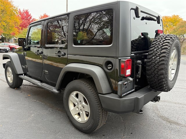 2011 JEEP WRANGLER - Image 39