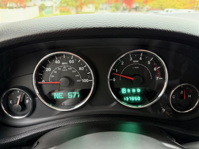 2011 JEEP WRANGLER - Image 16