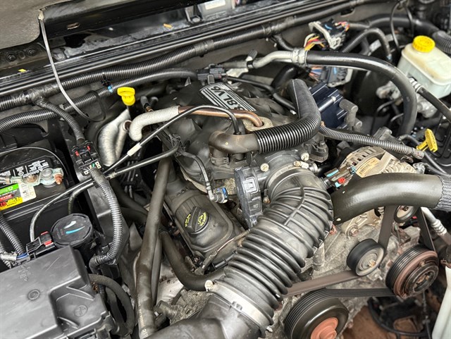 2011 JEEP WRANGLER - Image 35