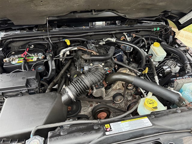 2011 JEEP WRANGLER - Image 36