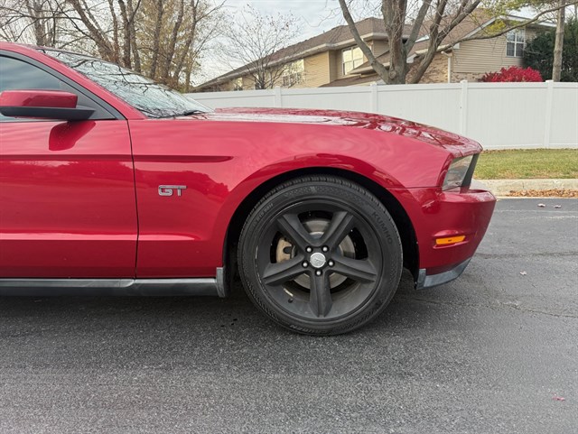 2010 FORD MUSTANG - Image 30