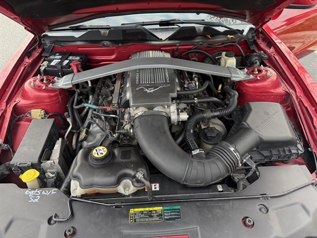 2010 FORD MUSTANG - Image 25