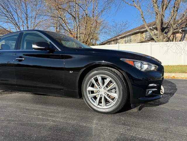 2015 INFINITI Q50 - Image 41