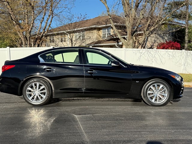 2015 INFINITI Q50 - Image 5