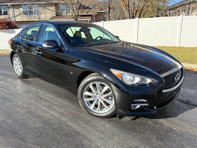 2015 INFINITI Q50 - Image 1