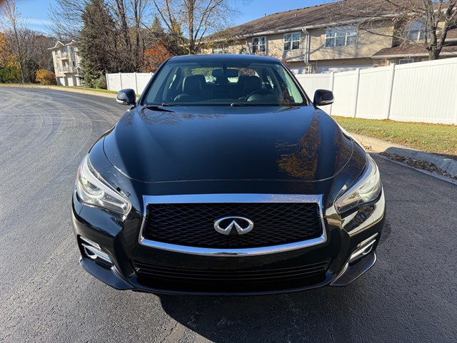 2015 INFINITI Q50 - Image 12