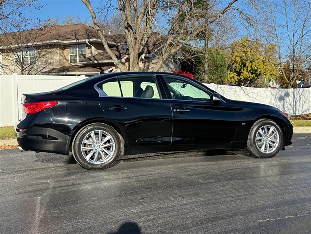2015 INFINITI Q50 - Image 6