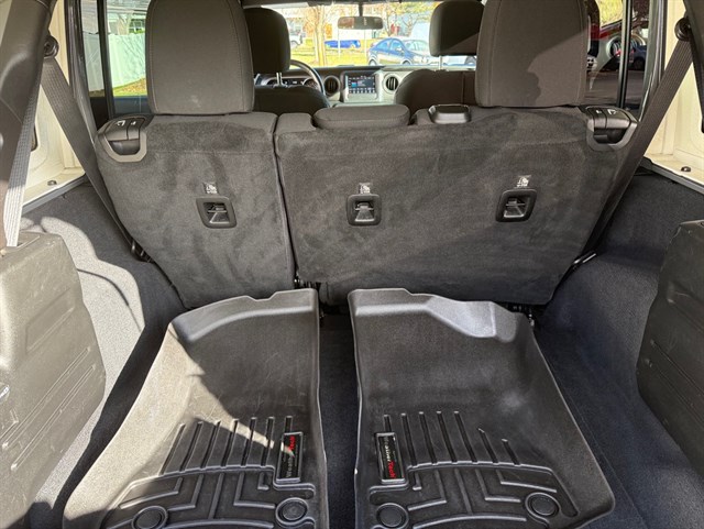 2019 JEEP WRANGLER - Image 39