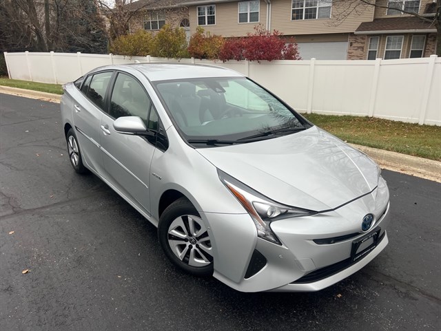 2018 TOYOTA PRIUS - Image 1