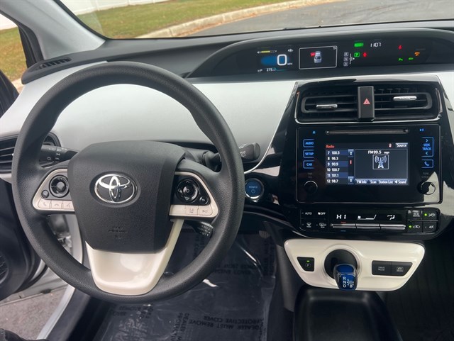 2018 TOYOTA PRIUS - Image 33