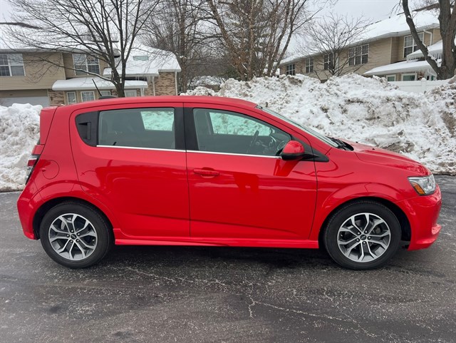 2018 CHEVROLET SONIC - Image 4