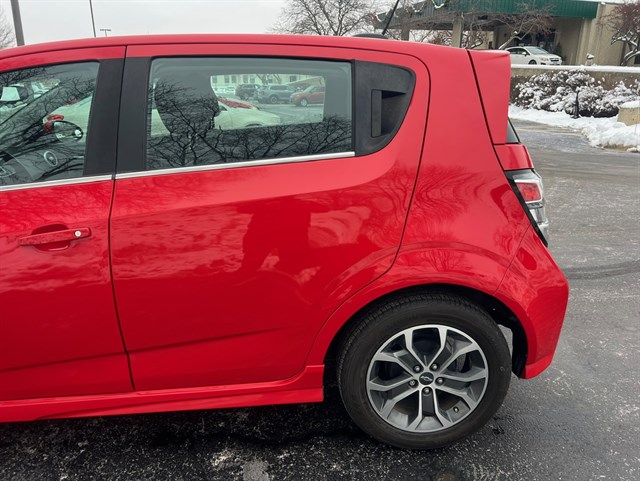 2018 CHEVROLET SONIC - Image 26