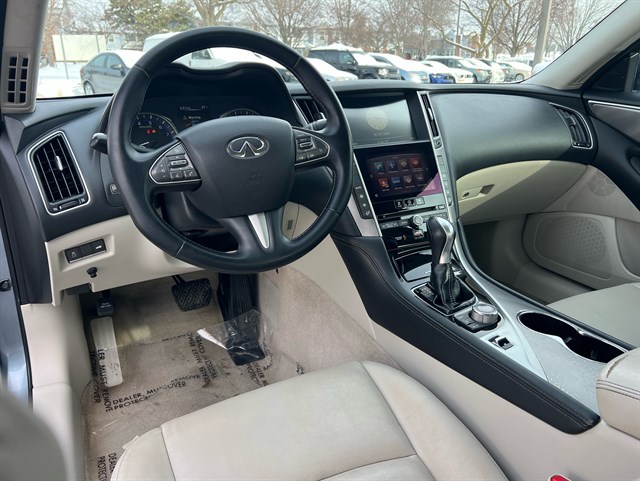 2014 INFINITI Q50 - Image 39