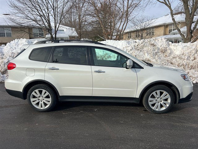 2010 SUBARU B9 TRIBECA - Image 11