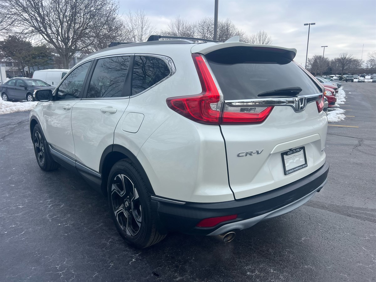 2018 Honda CR-V Touring photo 4
