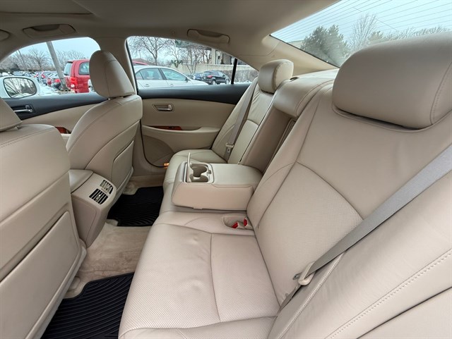 2007 LEXUS ES - Image 21