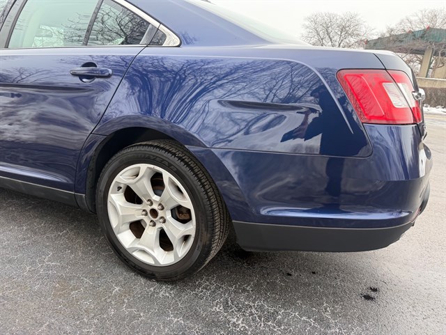 2011 FORD TAURUS - Image 39