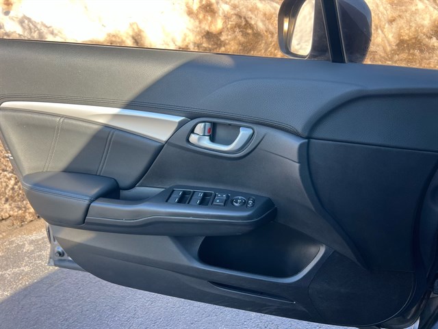 2015 HONDA CIVIC - Image 30