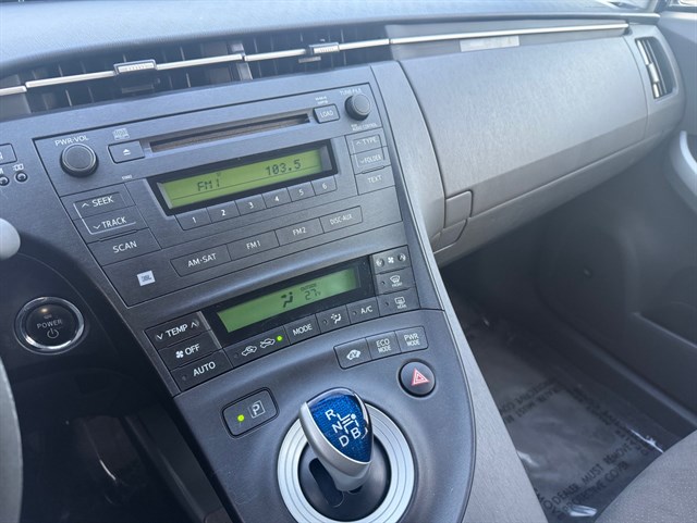 2011 TOYOTA PRIUS - Image 16