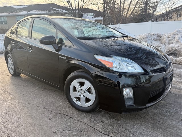 2011 TOYOTA PRIUS - Image 2