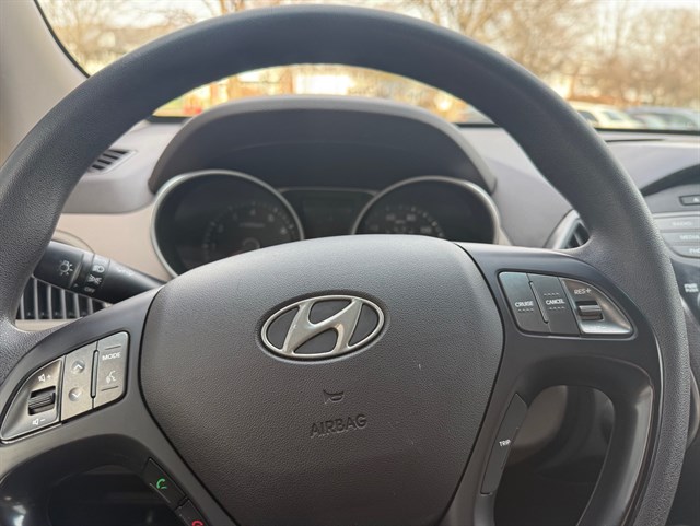 2015 HYUNDAI TUCSON - Image 14