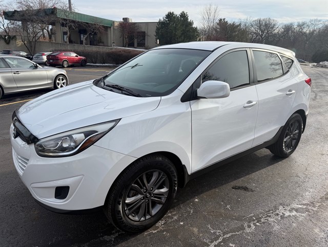 2015 HYUNDAI TUCSON - Image 9