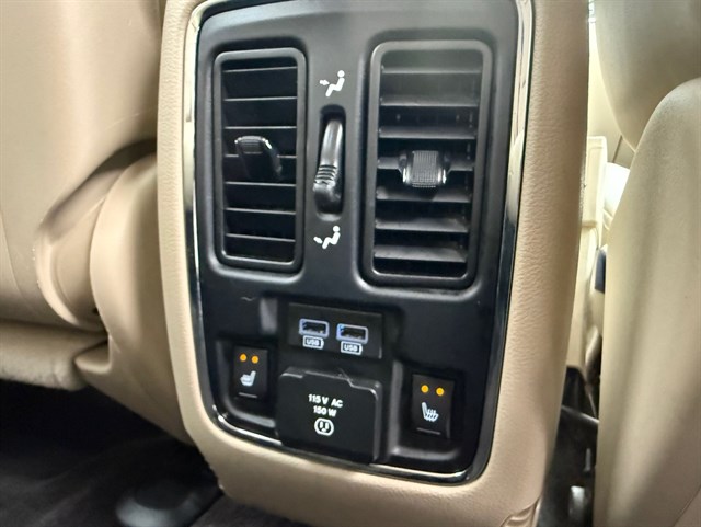 2015 JEEP GRAND CHEROKEE - Image 24