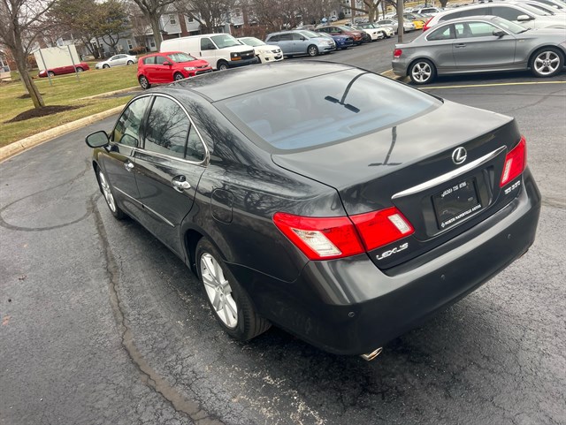 2009 LEXUS ES - Image 13