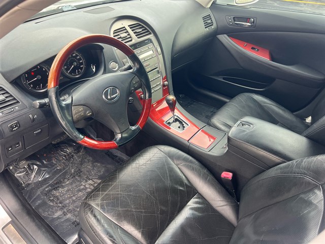 2009 LEXUS ES - Image 34