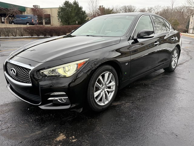 2015 INFINITI Q50 - Image 12