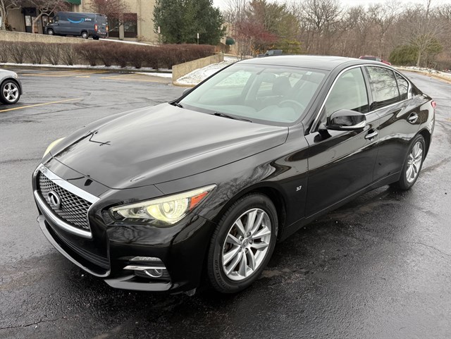 2015 INFINITI Q50 - Image 11