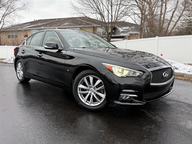 2015 INFINITI Q50 - Image 3
