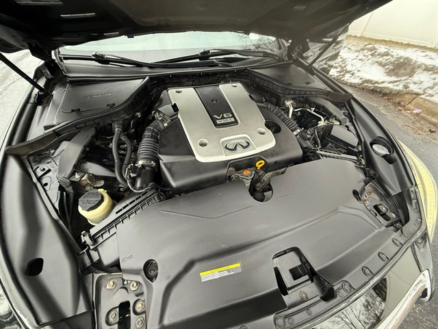 2015 INFINITI Q50 - Image 15