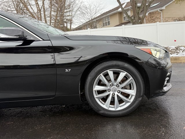 2015 INFINITI Q50 - Image 5