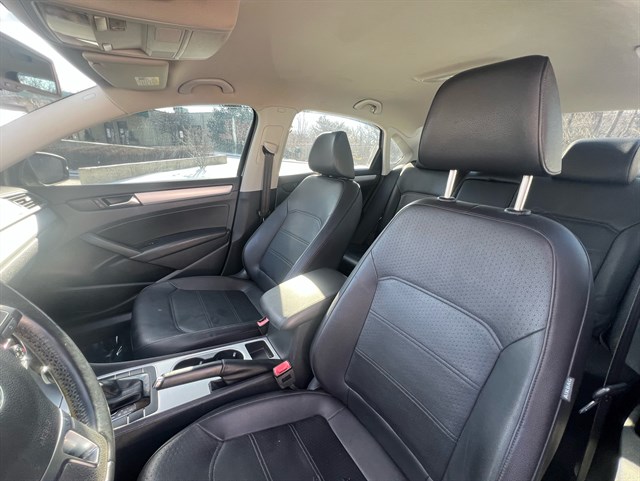 2013 VOLKSWAGEN PASSAT - Image 37