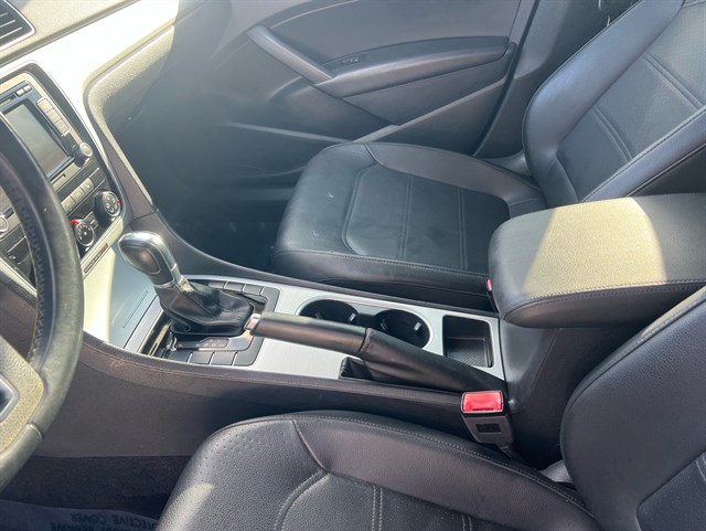 2013 VOLKSWAGEN PASSAT - Image 35