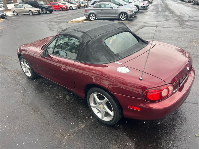 2003 MAZDA MX-5 - Image 13