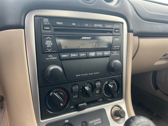 2003 MAZDA MX-5 - Image 31