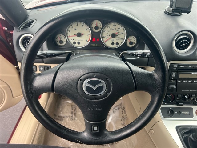 2003 MAZDA MX-5 - Image 30