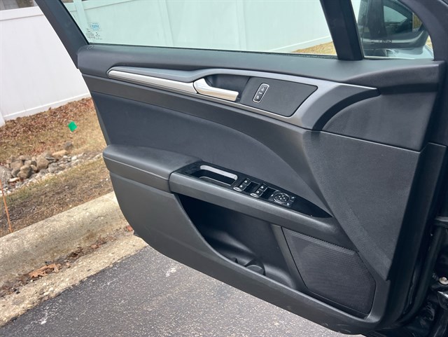 2014 FORD FUSION - Image 21